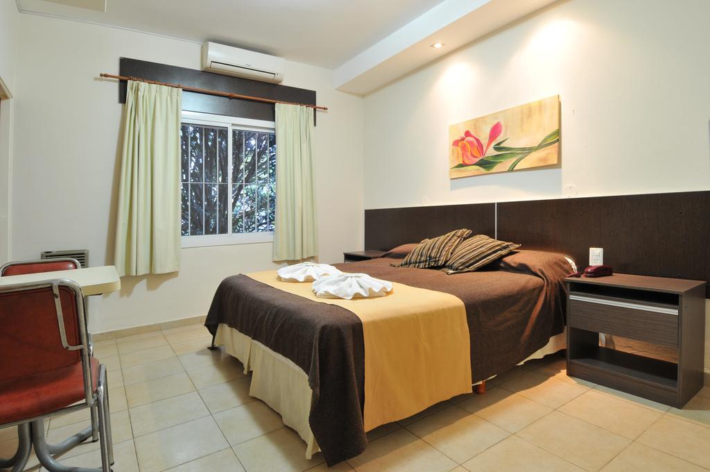 Casa Nostra Hotel Villa Carlos Paz Exterior photo