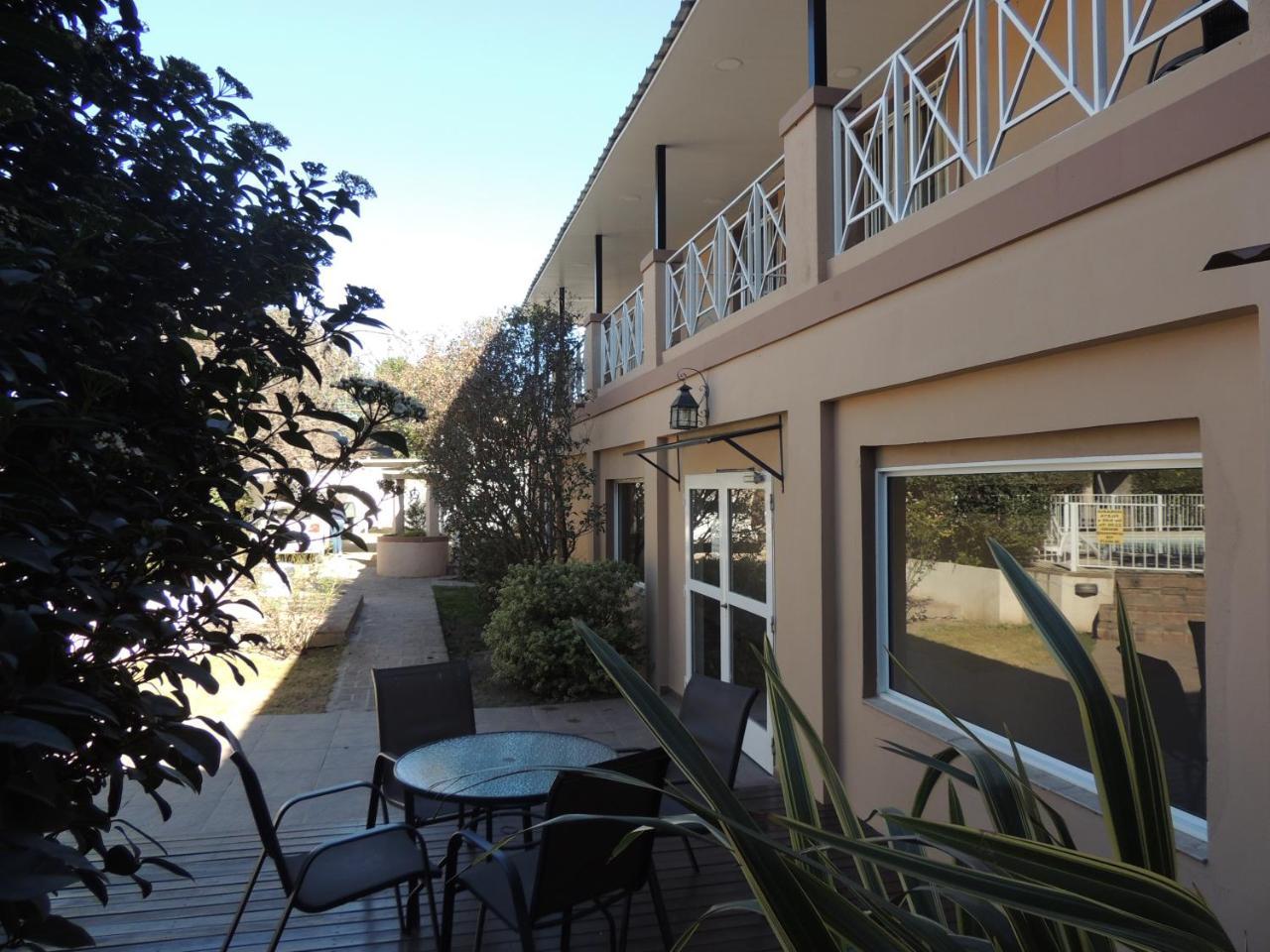 Casa Nostra Hotel Villa Carlos Paz Exterior photo